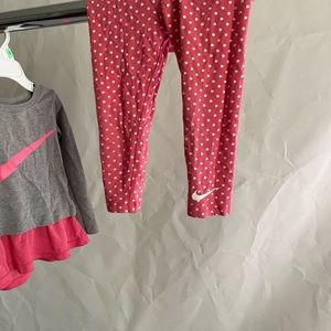 Toddler Girl 2T Nike Set